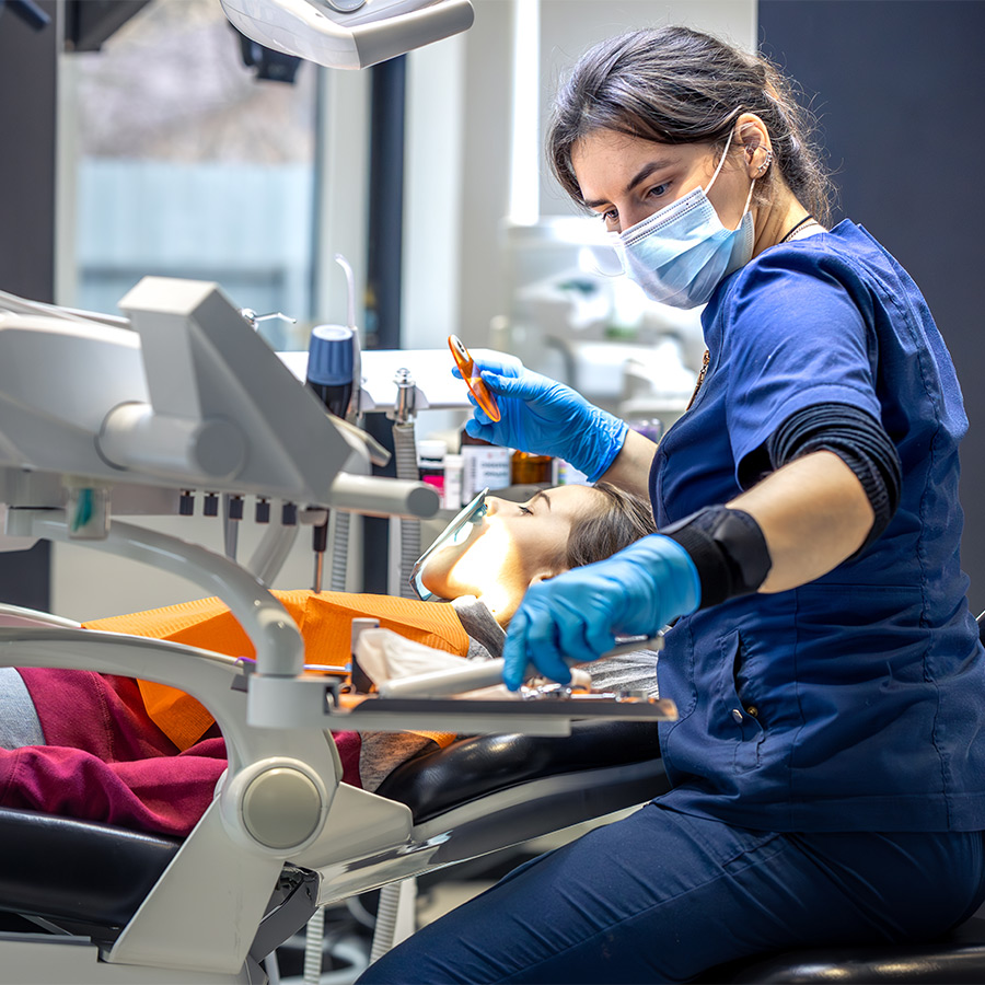 VASPJ | Blog - O PAPEL DO DISTRIBUIDOR AUTORIZADO: POR QUE O SUPORTE PÓS-VENDA É TÃO IMPORTANTE PARA DENTISTAS